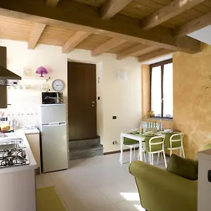 40 Guest house
